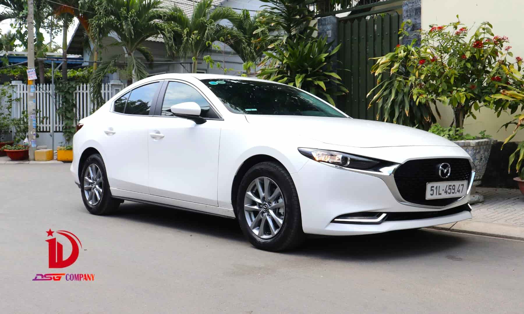 Mazda 3 New - Thuê xe tự lái tại TPHCM