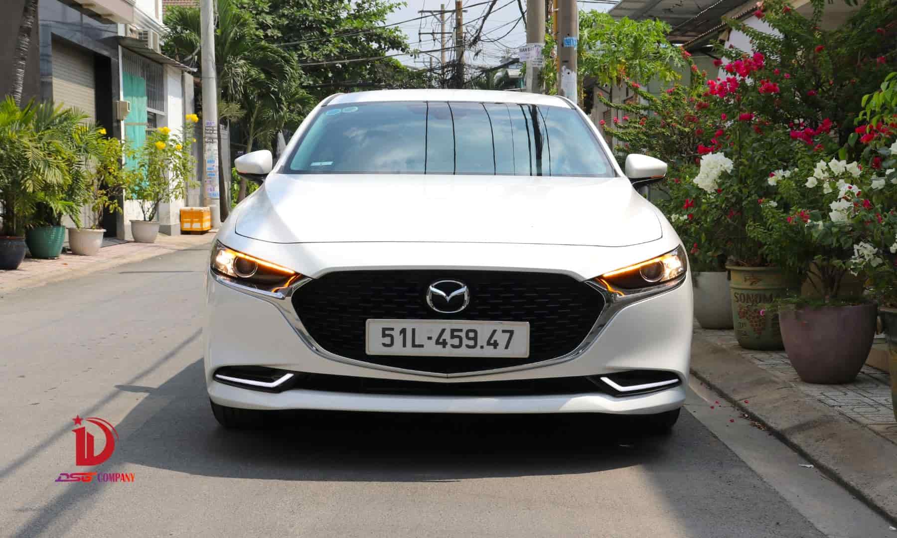 Mazda 3 New - Thuê xe tự lái tại TP.HCM