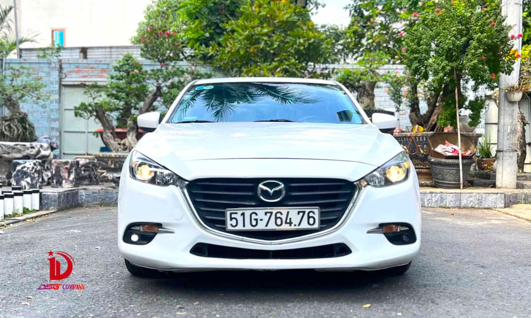 Mazda 3 76476 - Thuê xe tự lái tại TP.HCM