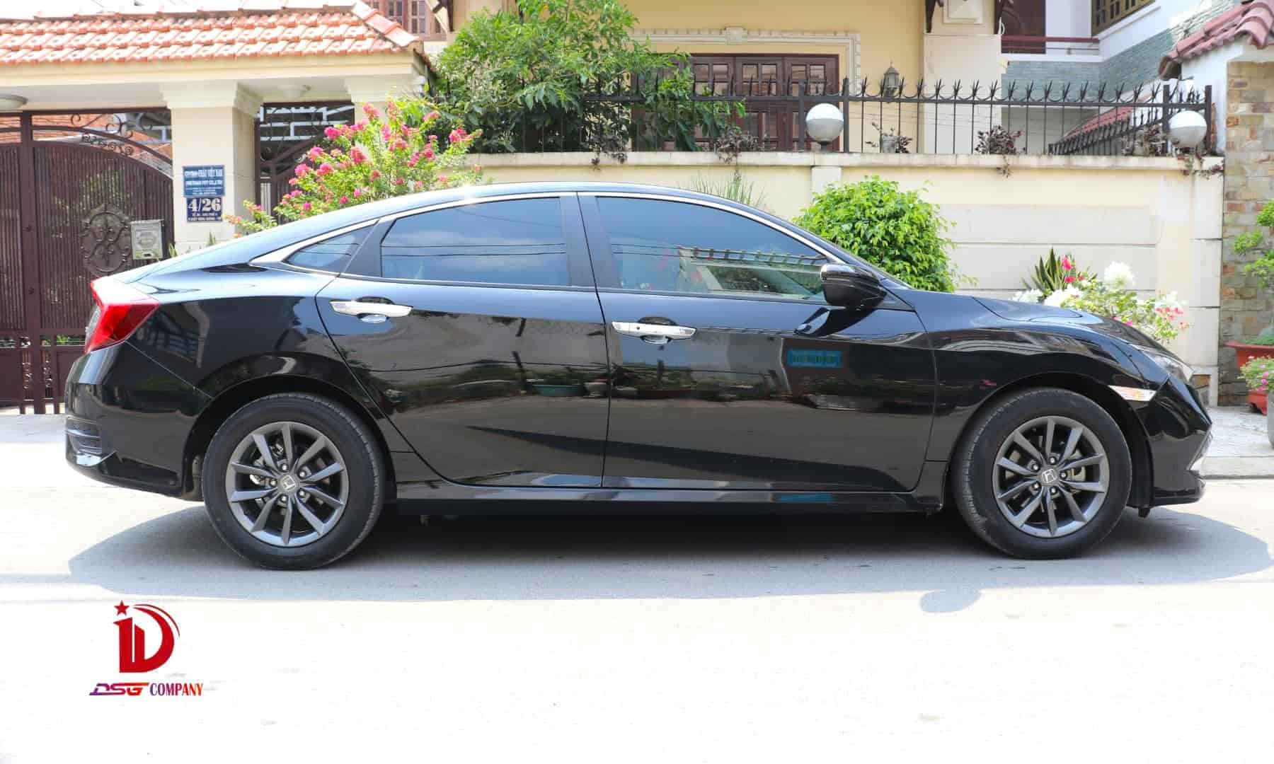 Honda Civic - Thuê xe tự lái tại TP.HCM