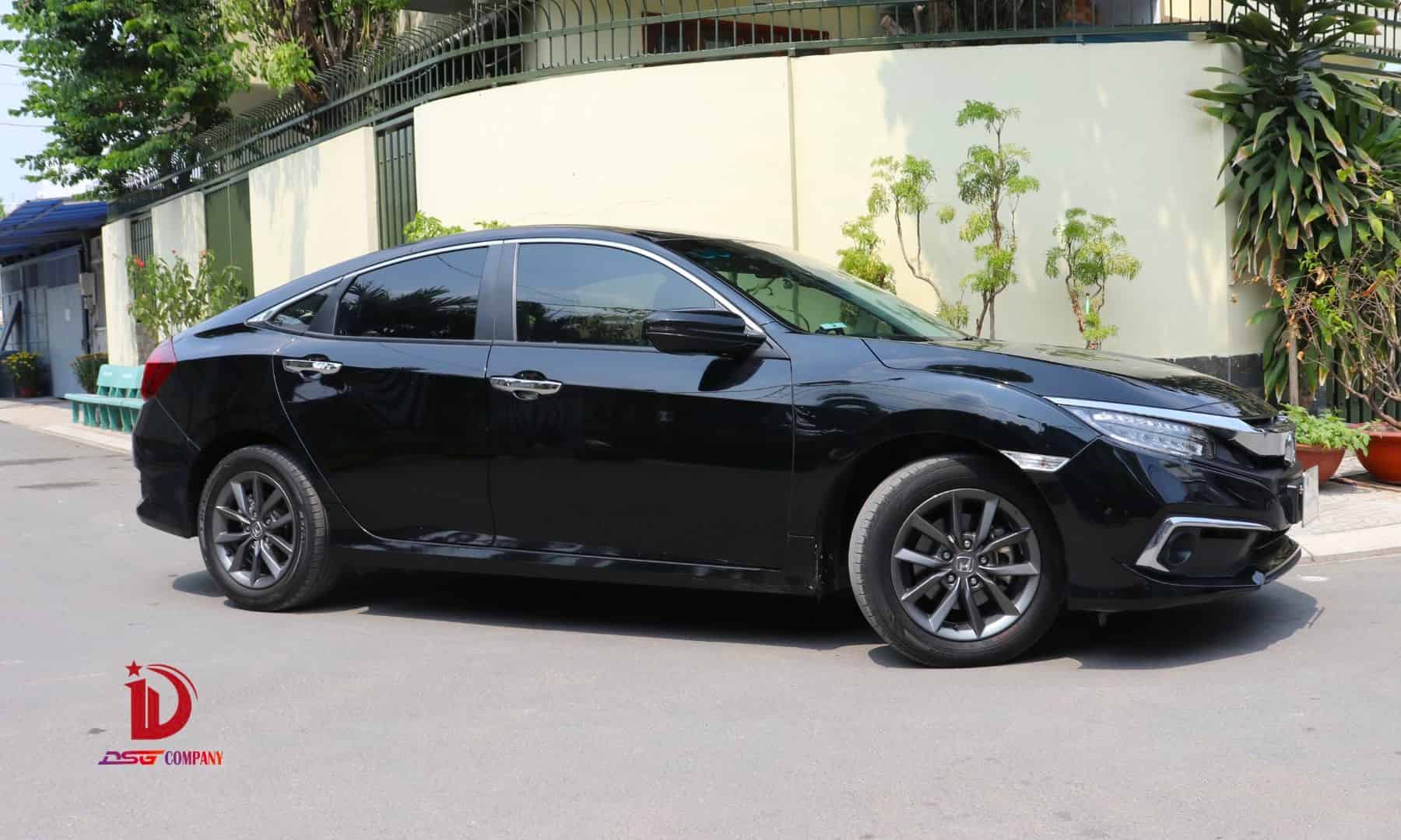 Honda Civic - Thuê xe tự lái tại TP.HCM